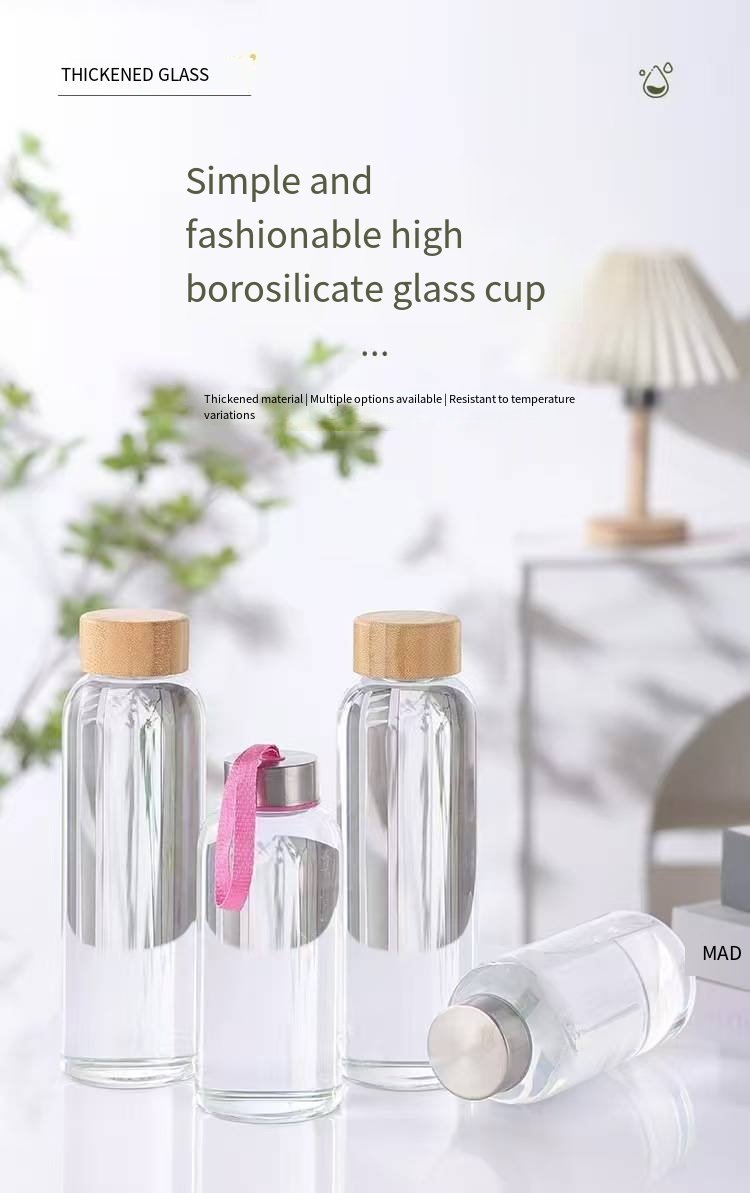 Borosilicate Glass Water Bottle with Bamboo Lid and Carry Loop detail image 3