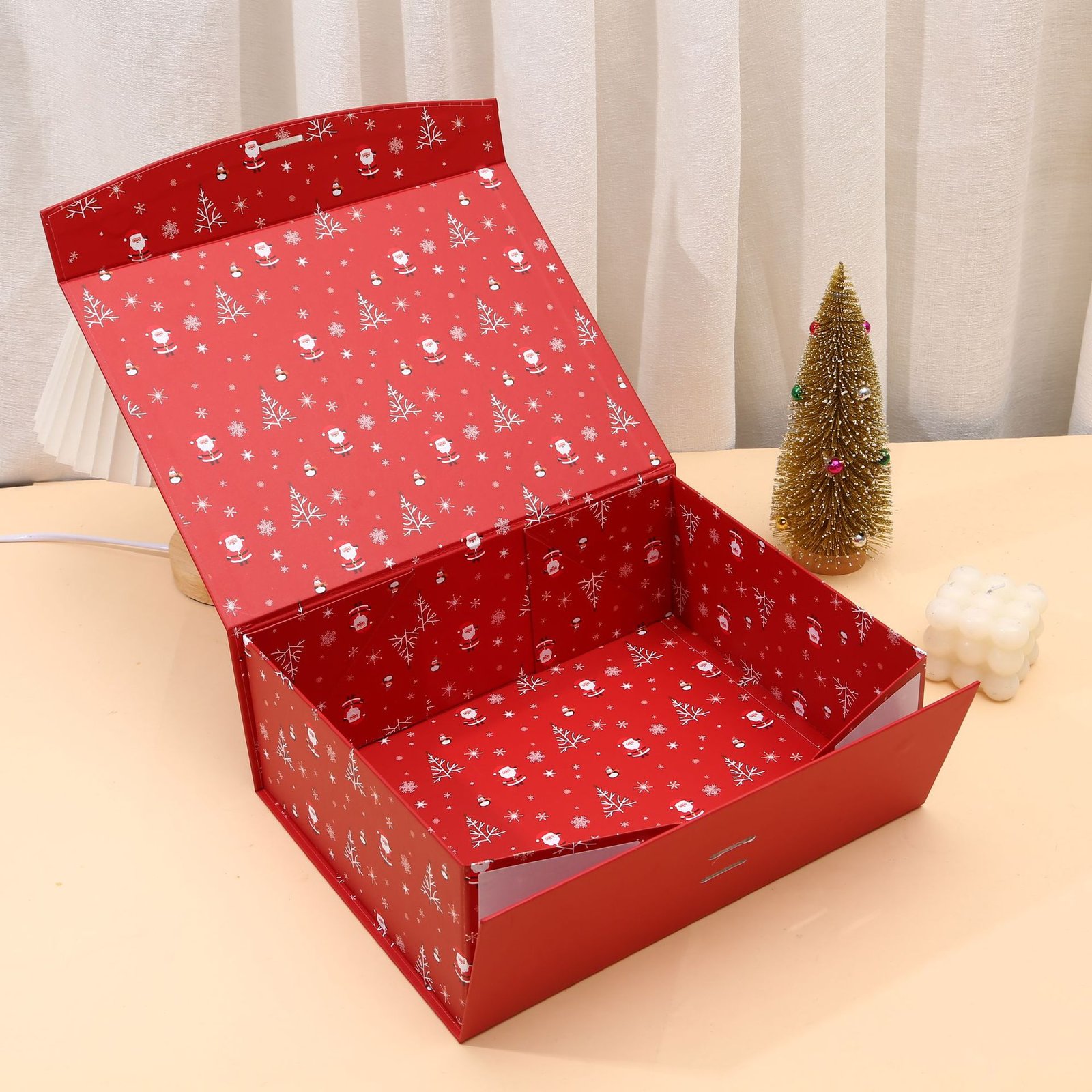 Christmas Magnetic Folding Gift Box with Ribbon main image 3
