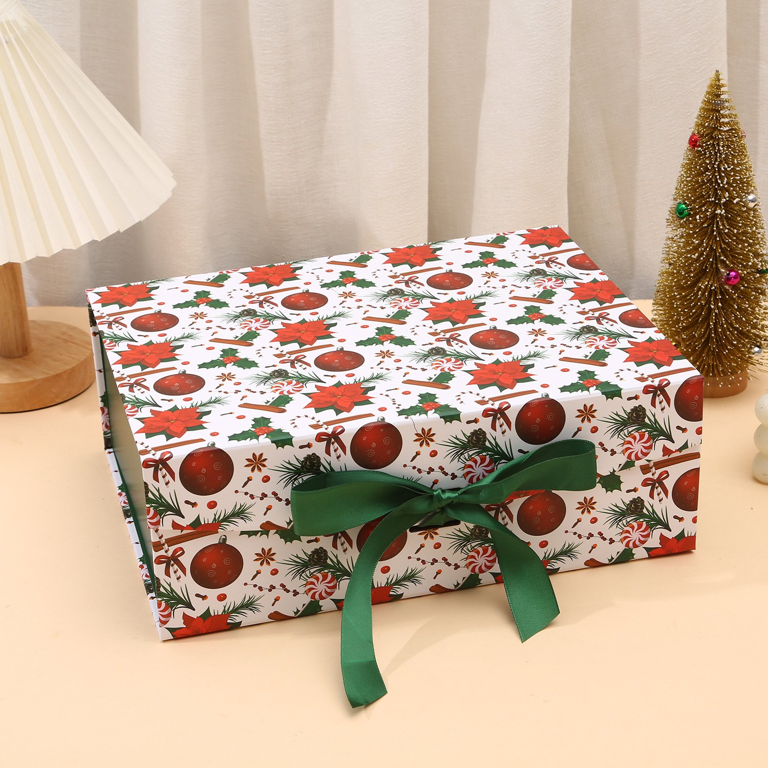 Christmas Magnetic Folding Gift Box with Ribbon sku image 3