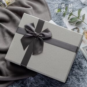 Vintage Large Bow Two-Piece Gift Box main image 3