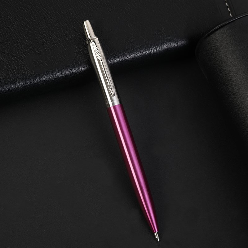 Luxury Metal Ballpoint Pen with Textured Barrel detail image 3