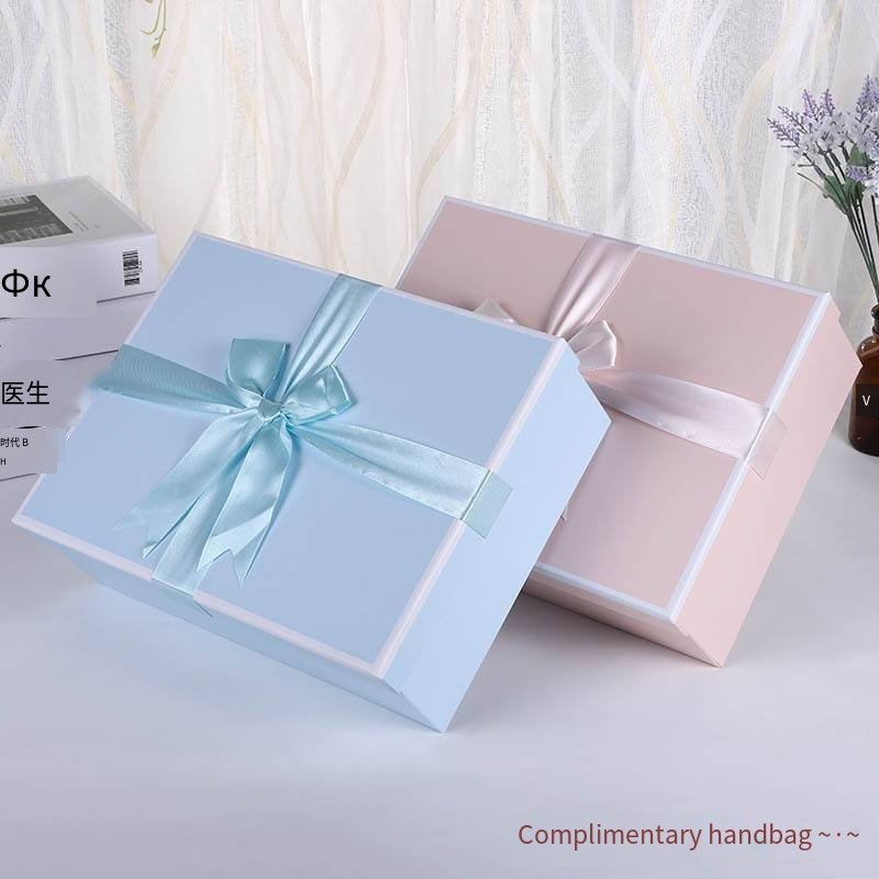 Mother's Day Pink Bow Gift Box for Cosmetics and Apparel detail image 2