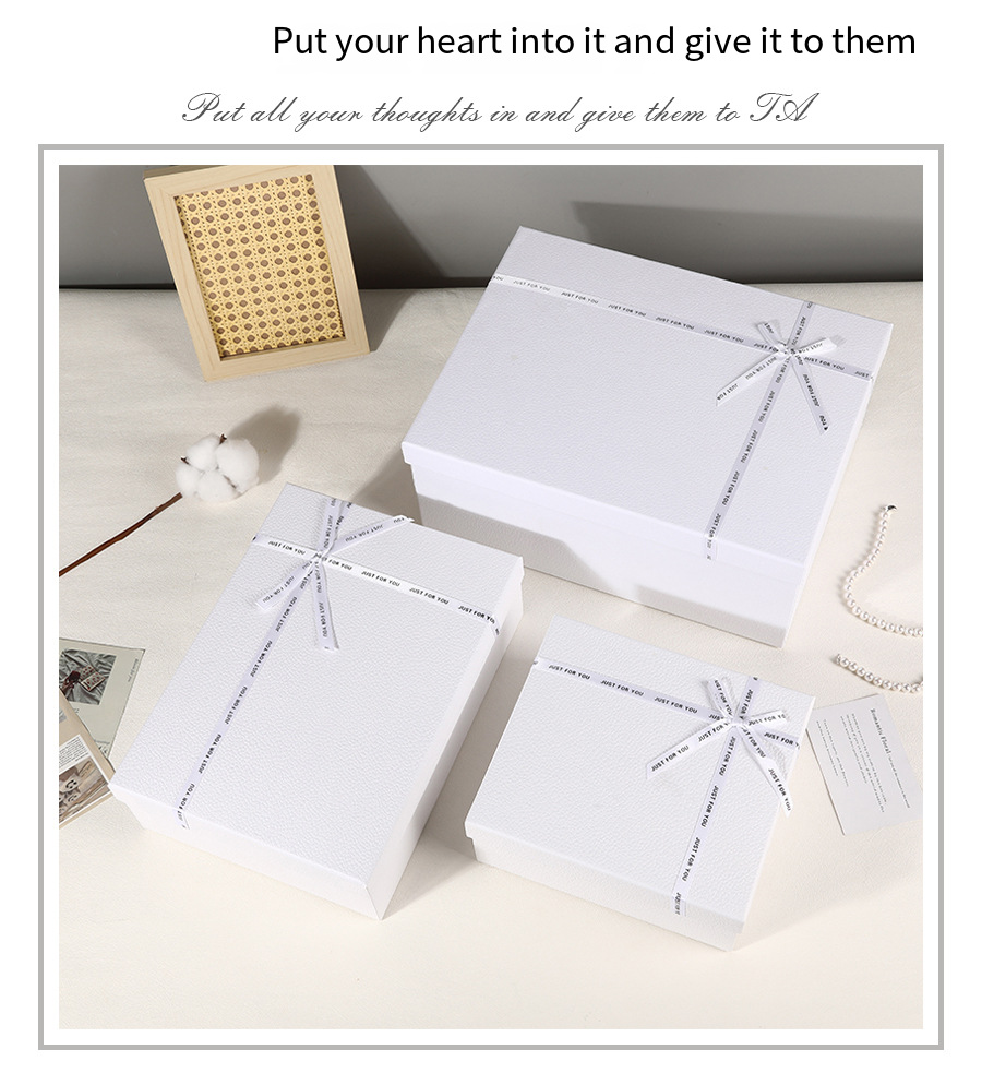 Premium White Bow Two-Piece Gift Box detail image 5
