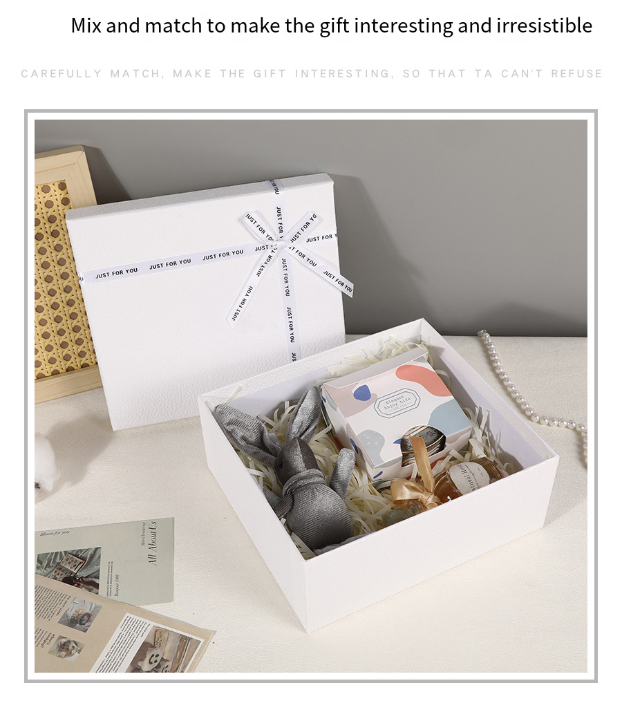 Premium White Bow Two-Piece Gift Box detail image 7