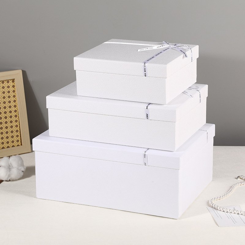 Premium White Bow Two-Piece Gift Box main image 2
