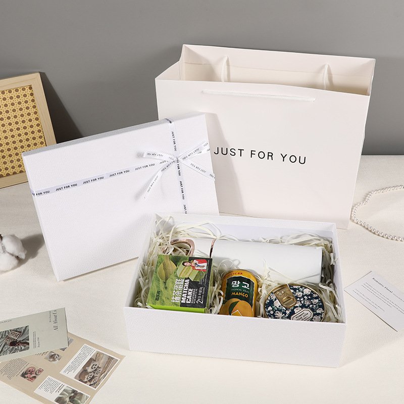 Premium White Bow Two-Piece Gift Box main image 3