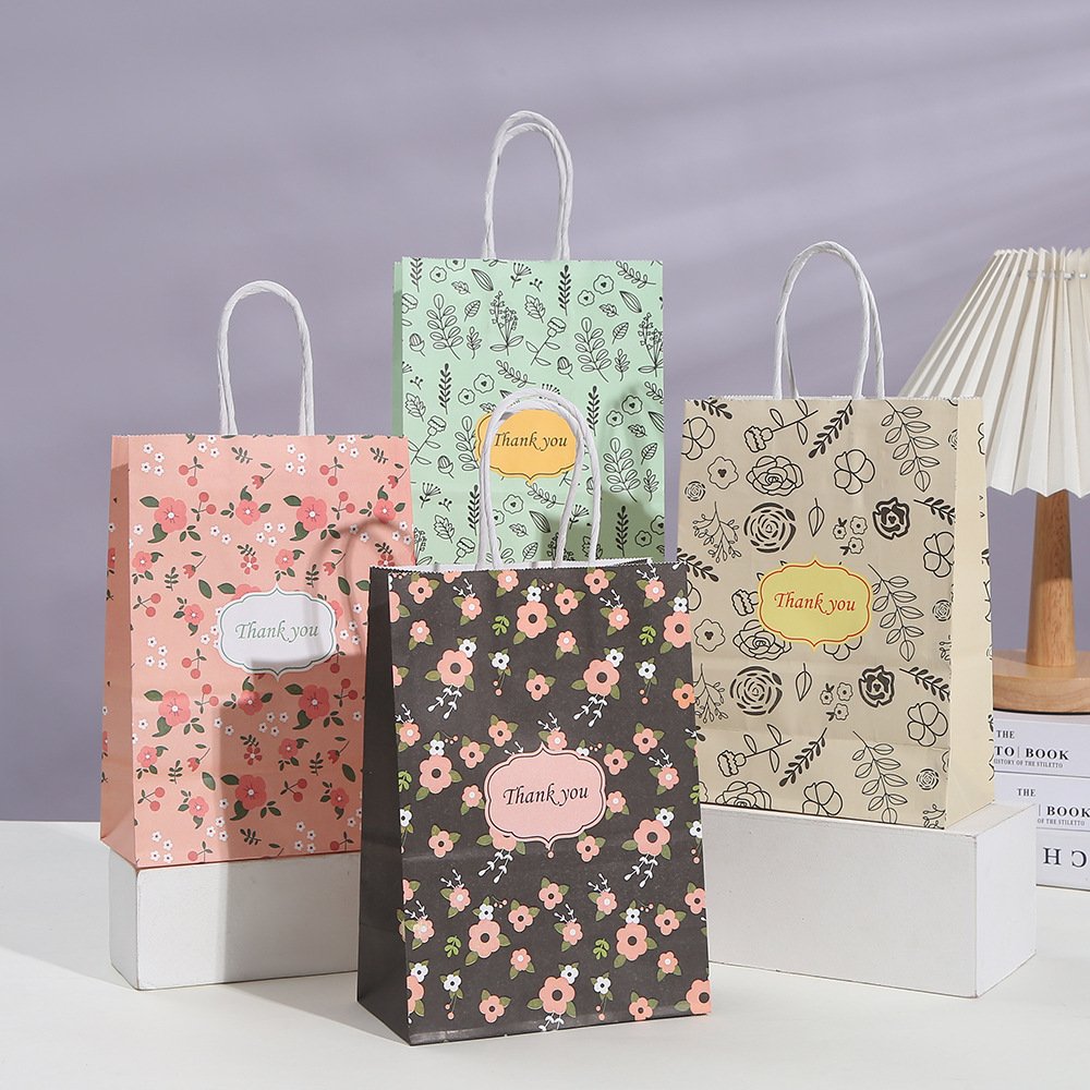 Vintage Kraft Paper Heart Gift Bag detail image 14