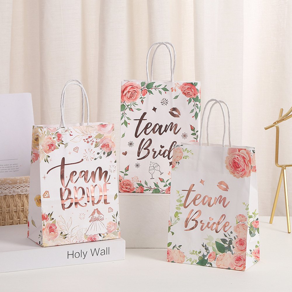 Vintage Kraft Paper Heart Gift Bag detail image 17