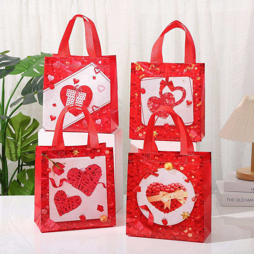 Vintage Kraft Paper Heart Gift Bag detail image 3