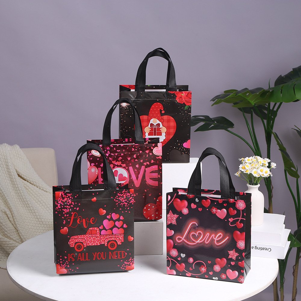 Vintage Kraft Paper Heart Gift Bag detail image 5