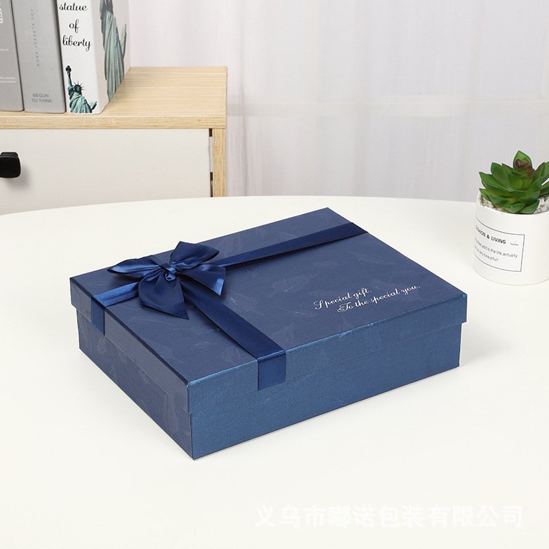 Blue Bow Business Gift Box with Carry Handle main image 3