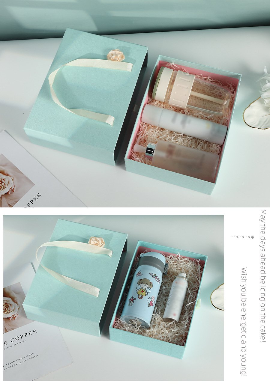 Light Blue Gift Box for Cosmetics and Small Gifts detail image 12