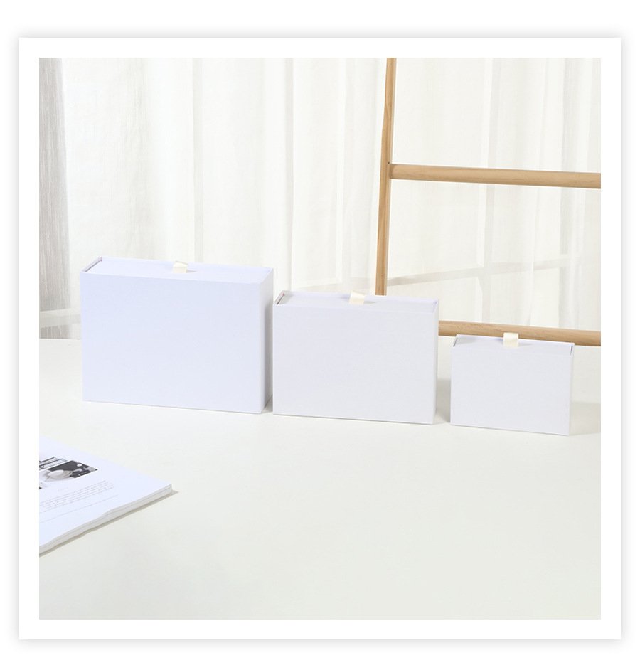 Pull-Out Jewelry and Cosmetic Gift Box detail image 12
