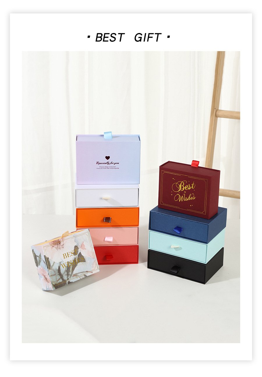 Pull-Out Jewelry and Cosmetic Gift Box detail image 16