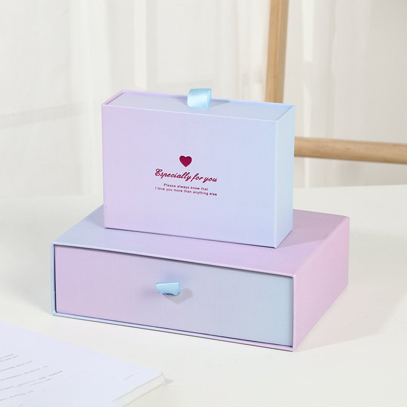 Pull-Out Jewelry and Cosmetic Gift Box main image 15